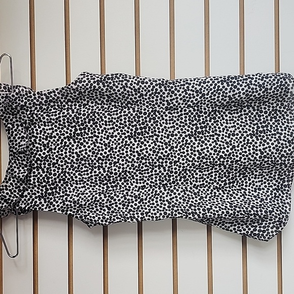 WHBM Polka Dot Blouse - Picture 5 of 5